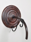 Античная железная розетка с латунным носиком для фонтана / Antique Iron Escutcheon with Copper Spout