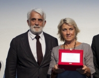 On september 23th Devon & Devon has been awarded the prize of Best Exhibition Project during the Cersaie Awards 2013 ceremony, organized by the Confindustria Ceramiche