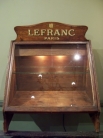Деревянная витрина для кабинета / Wooden Display Cabinet